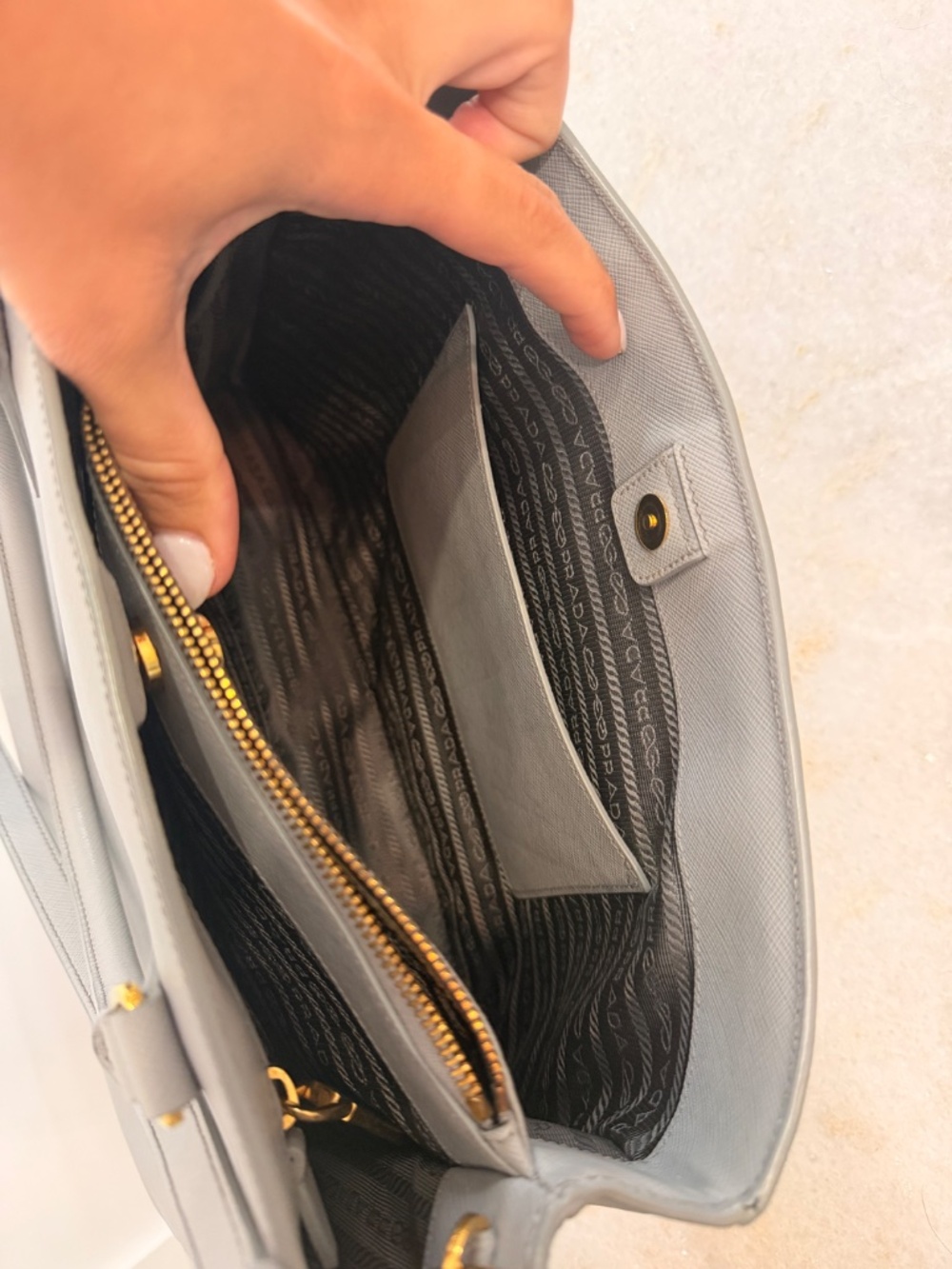 Prada Medium Gardener’s Tote Gray Saffiano Leather - Picture 5 of 14